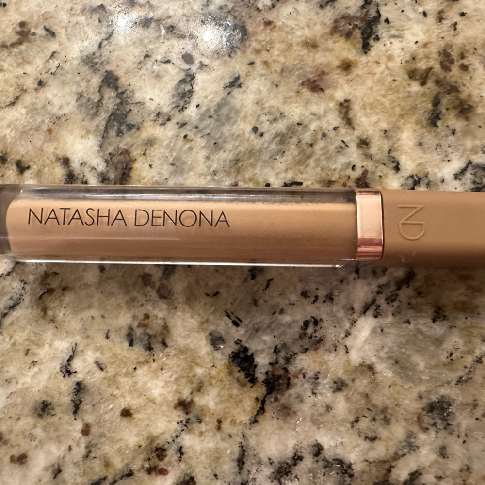 Natasha Denona Hy-Glam Concealer